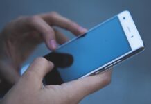 Reboot Android: 8 Ways to Restart Phone without Power & Volume Button Working and Proven Tricks to Restart an Android Phone without Power Button